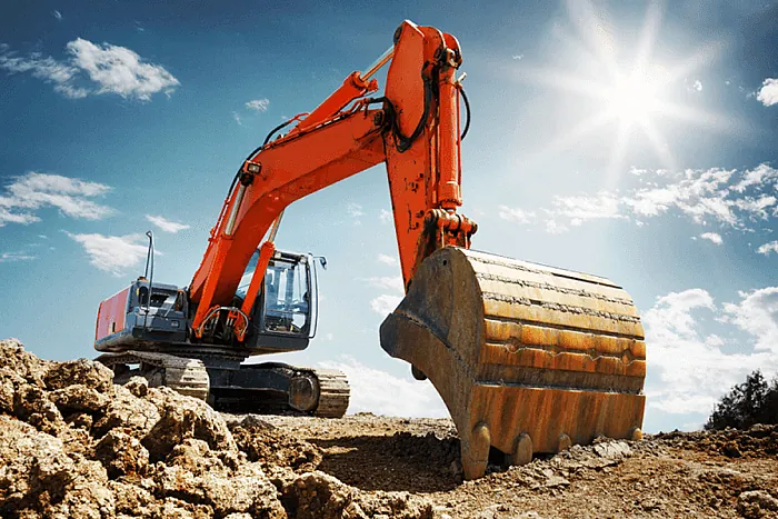  Enhancing Workplace Safety in Heavy Equipment Operations